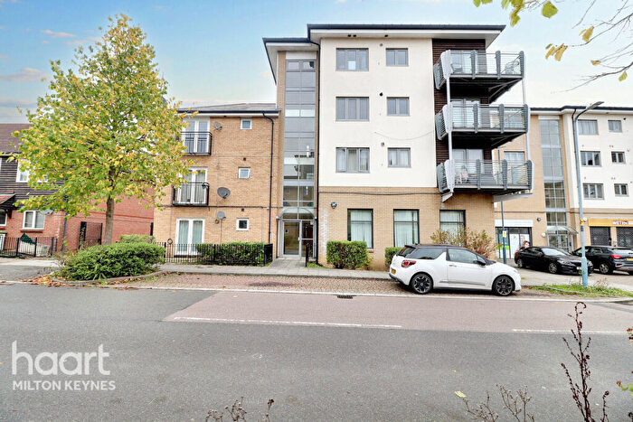 2 Bedroom Apartment For Sale In Oakworth Avenue, Broughton, MK10
