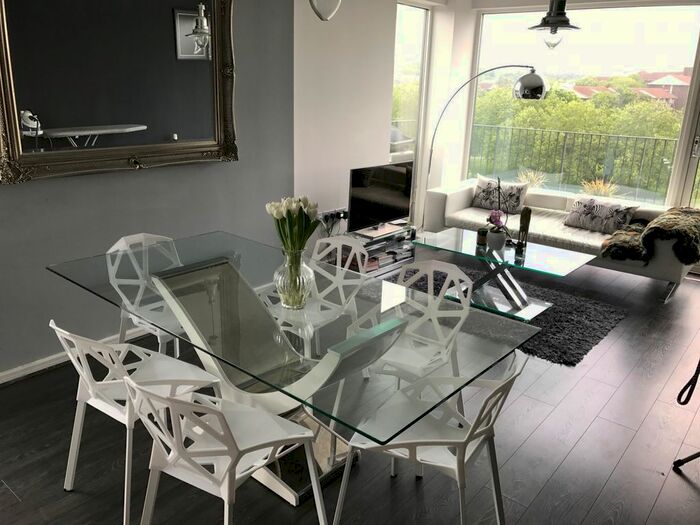 2 Bedroom Flat To Rent In Bluebell Court, Heybourne Crescent, NW9