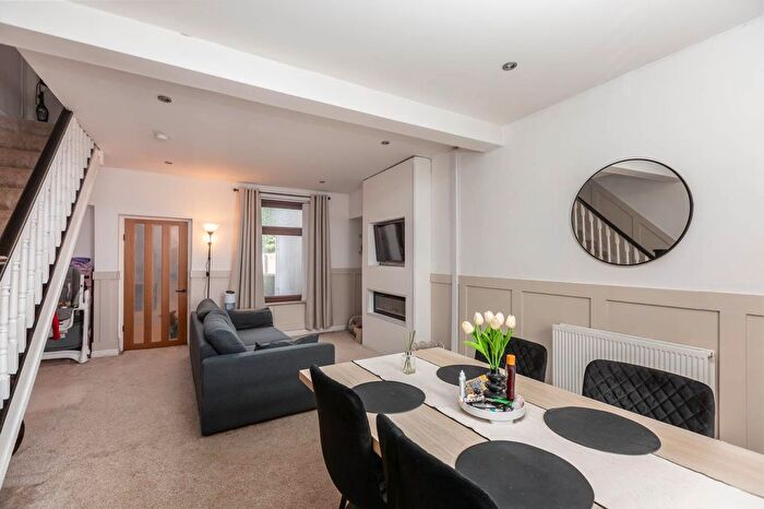 2 Bedroom Terraced House For Sale In Mysydd Road, Landore, Swansea, SA1