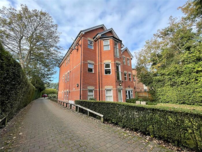 2 Bedroom Apartment To Rent In Wellington Road, Bournemouth, BH8