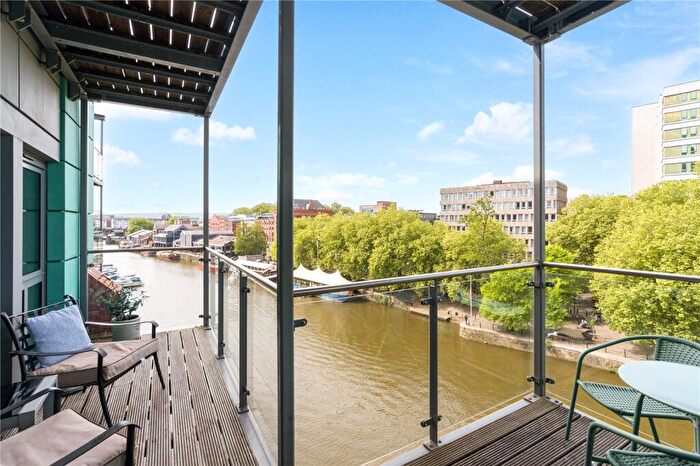 2 Bedroom Apartment For Sale In Bridge Quay, - Redcliff Street, Bristol, BS1