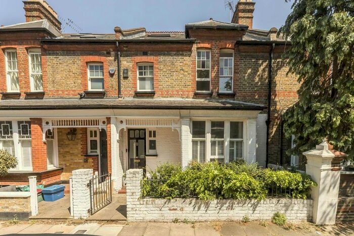 5 Bedroom Property To Rent In Brackley Road, London, W4