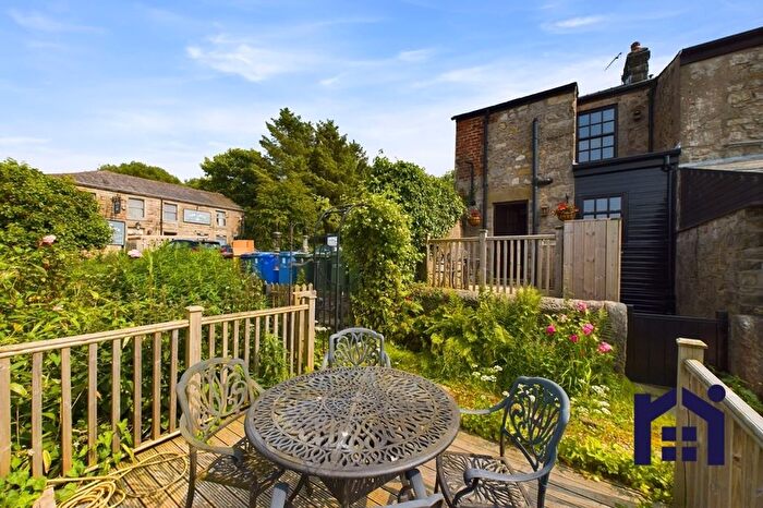 3 Bedroom End Of Terrace House For Sale In Copthurst Lane, Whittle-Le-Woods, PR6