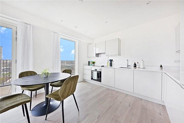 2 Bedroom Apartment To Rent In Heartwell Avenue, London, E16