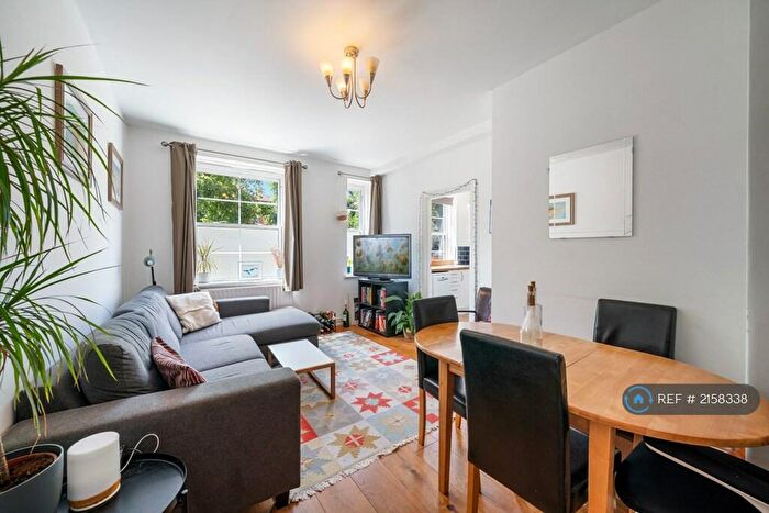 3 Bedroom Flat To Rent In Vauban Estate, London, SE16