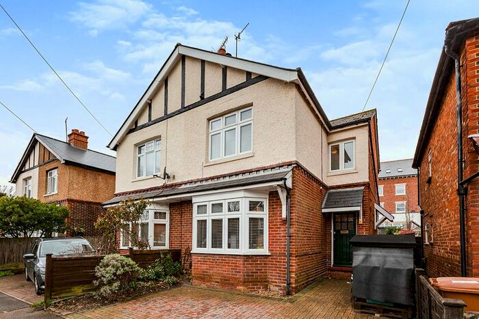 3 Bedroom Semi-Detached House To Rent In Mereworth Road, Tunbridge Wells, Kent, TN4