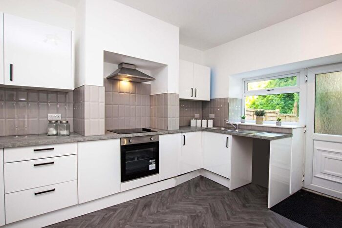 2 Bedroom End Of Terrace House To Rent In Rakes Bridge, Lower Darwen, BB3