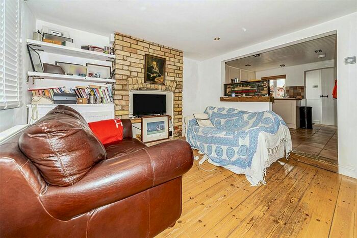 2 Bedroom End Of Terrace House For Sale In Station Road, Langford, Biggleswade, Bedfordshire, SG18
