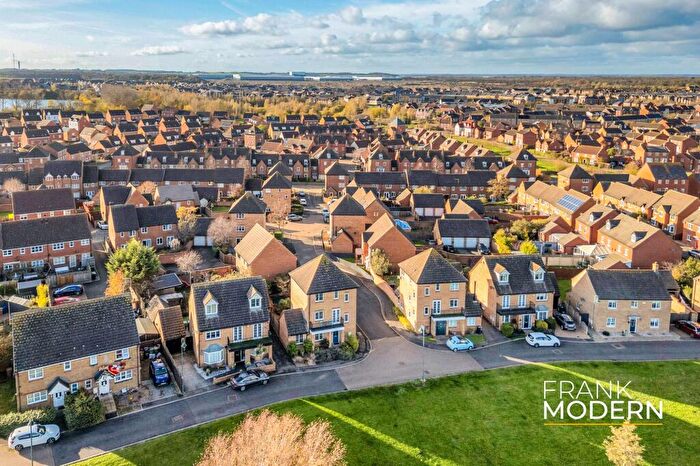 5 Bedroom Detached House For Sale In Horseshoe Way, Hampton Vale, PE7