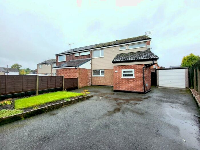 3 Bedroom Semi-Detached House To Rent In Rishworth Close, Stockport, SK2