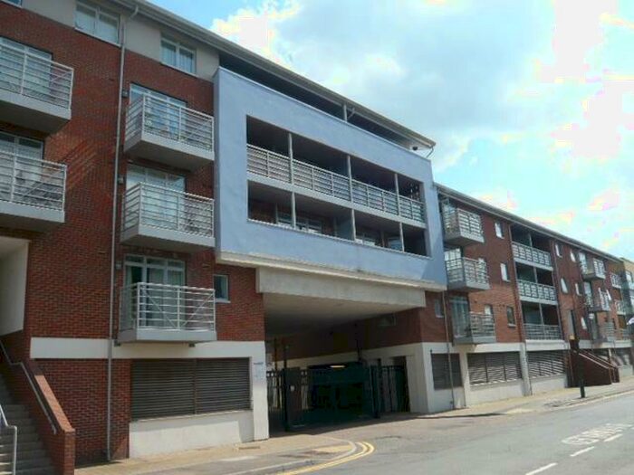 Studio To Rent In Kingfisher Meadow, Maidstone, ME16