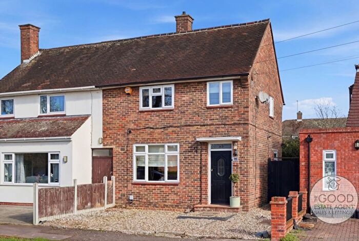 3 Bedroom Property For Sale In Jessel Drive, Loughton, IG10