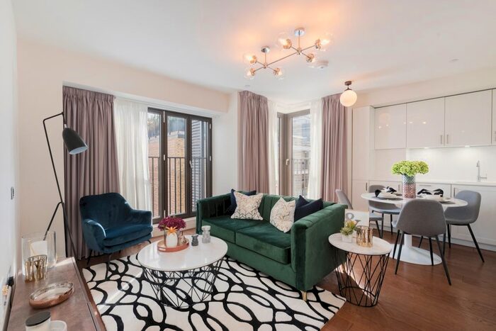 1 Bedroom Flat To Rent In Richmond Buildings, London, W1D