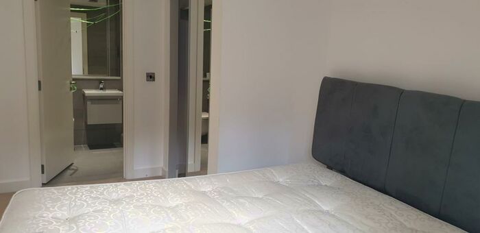 2 Bedroom Flat To Rent In Streetsbrook Road, Solihull, B91