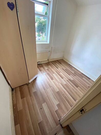 3 Bedroom Terraced House To Rent In Mitcham Road, London, E6