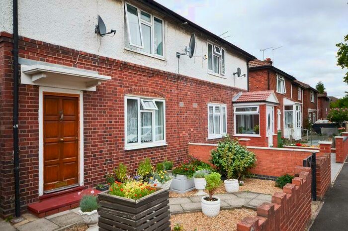 2 Bedroom Semi-Detached House To Rent In Lester Avenue, Stratford, E15