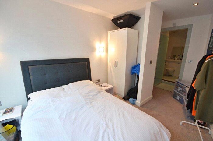 2 Bedroom Apartment To Rent In Ovale, Block C, Pollard Street, Manchester City Centre, M4