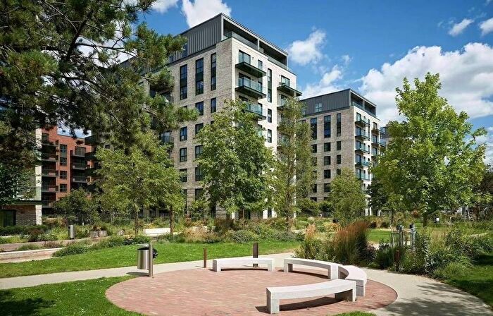 2 Bedroom Flat For Sale In Cedrus Avenue, Sibley House, UB1