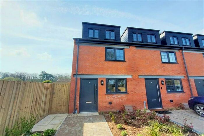 3 Bedroom End Of Terrace House For Sale In Dorchester, DT1