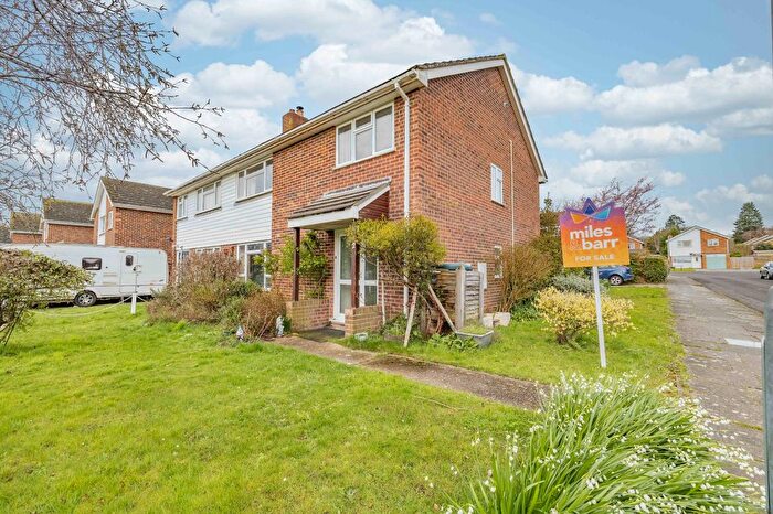 4 Bedroom Semi-Detached House For Sale In Brockenhurst Close, Canterbury, Kent, CT2