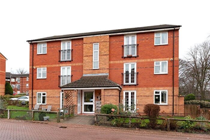 2 Bedroom Apartment For Sale In Lady Park Court, Leeds, West Yorkshire, LS17