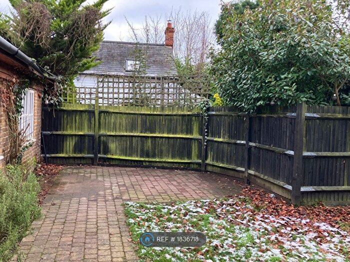 2 Bedroom Bungalow To Rent In The Street, Ash, Sevenoaks, TN15