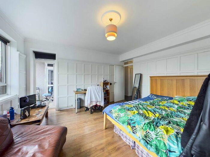 4 Bedroom Flat To Rent In Blemundsbury House, Dombey Street, London, WC1N