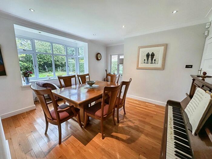 4 Bedroom Detached House For Sale In Park Road, Prestwich, M25