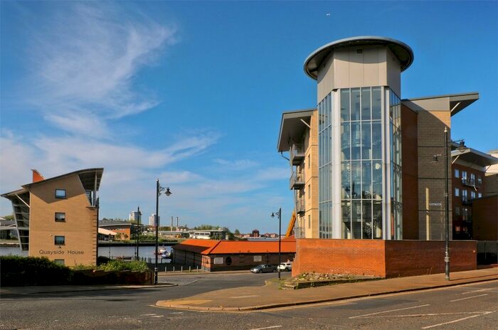 2 Bedroom Flat To Rent In River View, Quayside, Low Street, Sunderland, Tyne And Wear SR1
