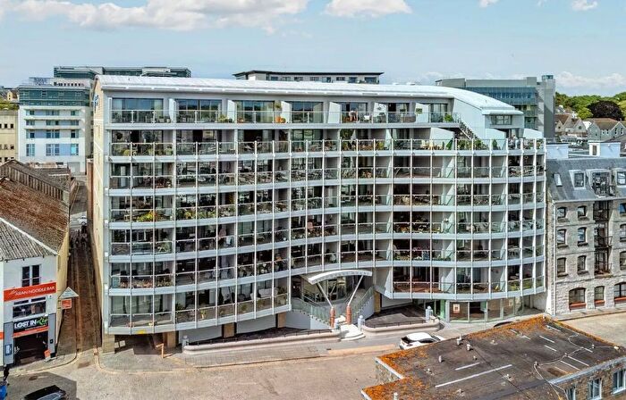 2 Bedroom Flat For Sale In North Quay, Discovery Wharf, PL4
