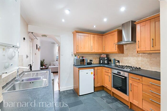2 Bedroom End Of Terrace House For Sale In Beaconsfield Place, Epsom, KT17