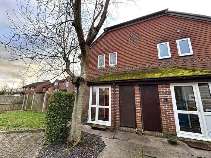 1 Bedroom House To Rent In Victoria Gardens, Ringwood, Hampshire, BH24