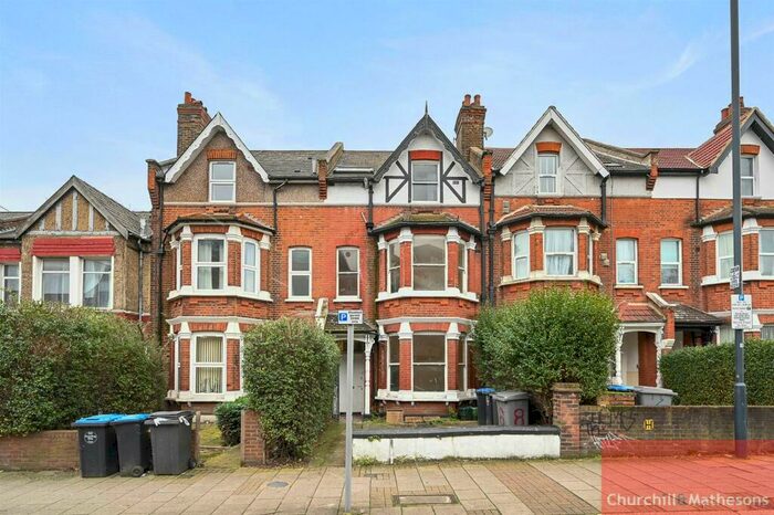 3 Bedroom Flat To Rent In Church Road, London, NW10
