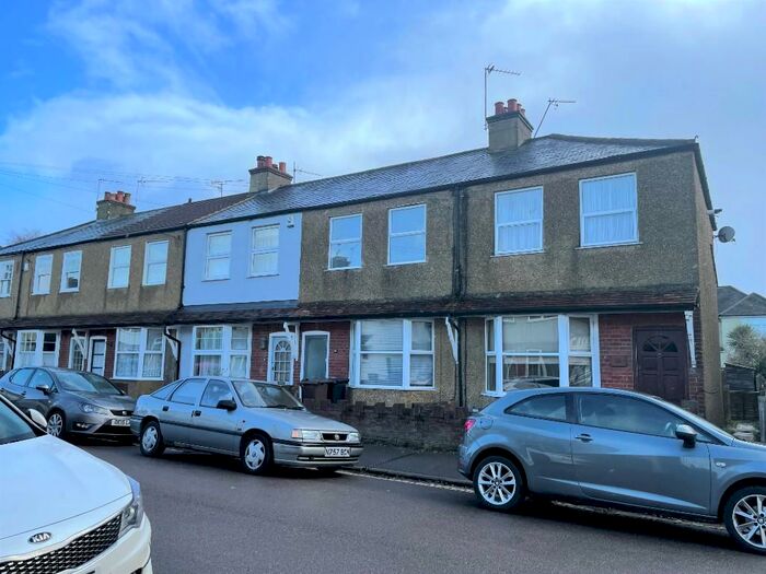 2 Bedroom Terraced House To Rent In Beresford Road, St. Albans, Hertfordshire, AL1