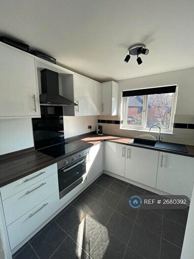 1 Bedroom Flat To Rent In Knaves Hollow, Wooburn Moor, High Wycombe, HP10