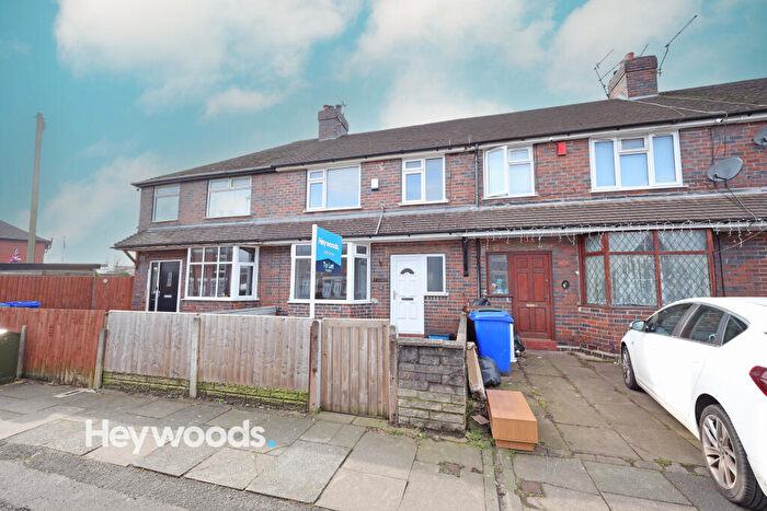 3 Bedroom Terraced House To Rent In Water Street, Stoke-on-Trent, Staffordshire, ST4