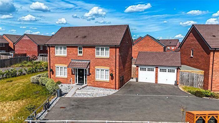 4 Bedroom Country House For Sale In Chilwell Close, Warton, Tamworth, B79