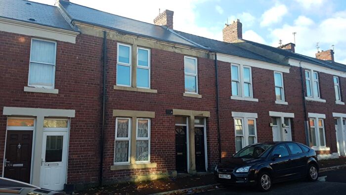 3 Bedroom Flat To Rent In Grace Street, Newcastle Upon Tyne, NE6