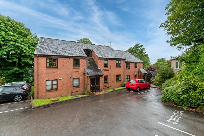 2 Bedroom Flat For Sale In The Belfry, Yeadon, LS19
