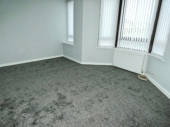 1 Bedroom Flat To Rent In Garven Road, Stevenston, Ayrshire, KA20