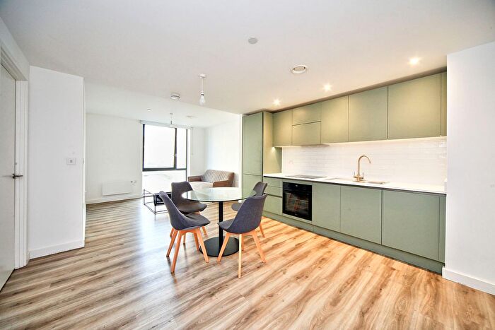1 Bedroom Flat To Rent In Viva Court, Kimpton Road, Luton, LU2