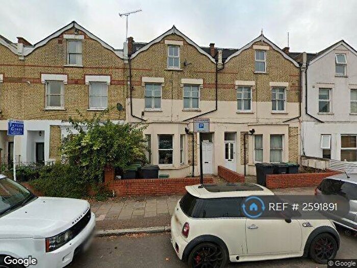 2 Bedroom Flat To Rent In Archway Road, London, N6