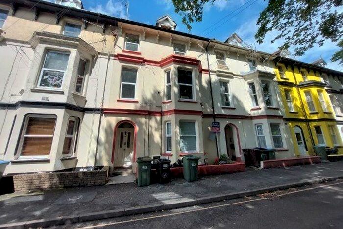 2 Bedroom Flat To Rent In Glamis Street, Bognor Regis, PO21