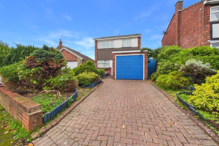 3 Bedroom Detached House For Sale In Wedgwood Road, Cheadle, Stoke-On-Trent, ST10