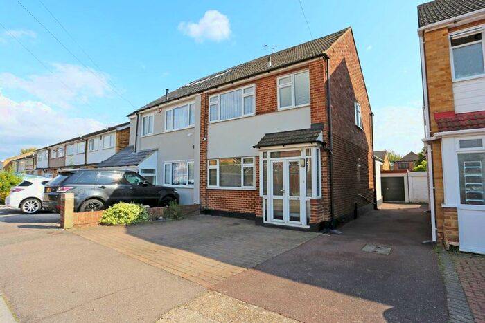 3 Bedroom Semi-Detached House To Rent In Birch Close, Romford, RM7