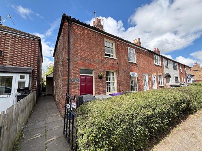 2 Bedroom End Of Terrace House For Sale In East Street, Alford, LN13
