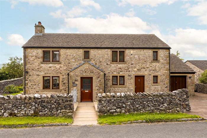 4 Bedroom Detached House For Sale In Cross Haw Lane, Clapham, LA2