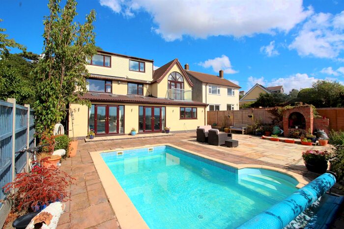 5 Bedroom Detached House For Sale In Oakham Road, Halstead, Tilton On The Hill, LE7