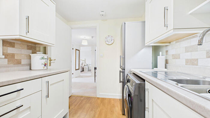 2 Bedroom Apartment For Sale In Station Road, Arnside, LA5