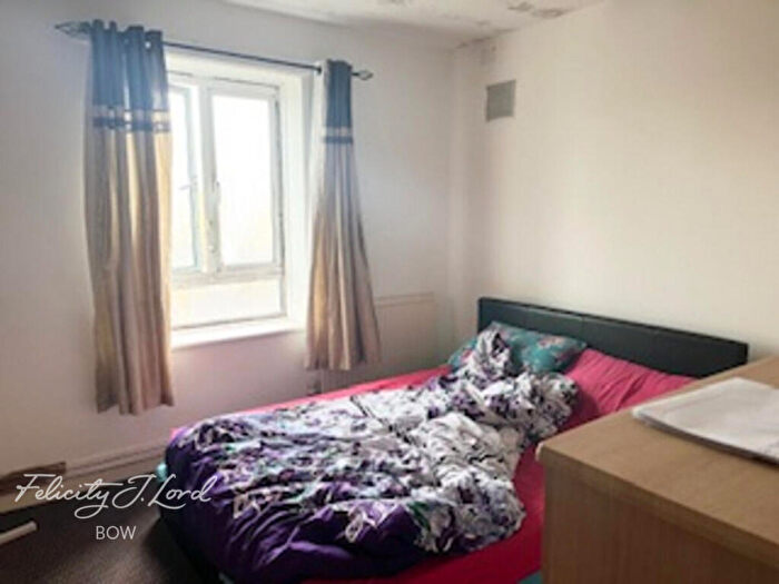 4 Bedroom Flat For Sale In Wallwood Street, London, E14